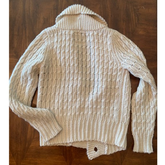 Guess Cream Knit Sweater - Picture 2 of 4